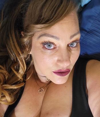 Alannah Devereaux , 36  female escort, Salem