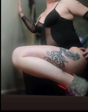 Angel, 30  female escort, Salem