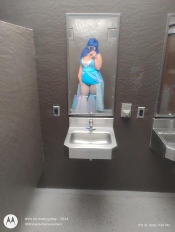 Stasia, 33  female escort, Salem