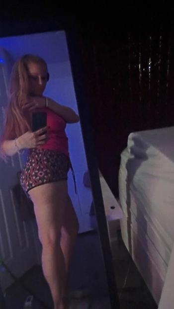 Lexy, 38  female escort, Salem