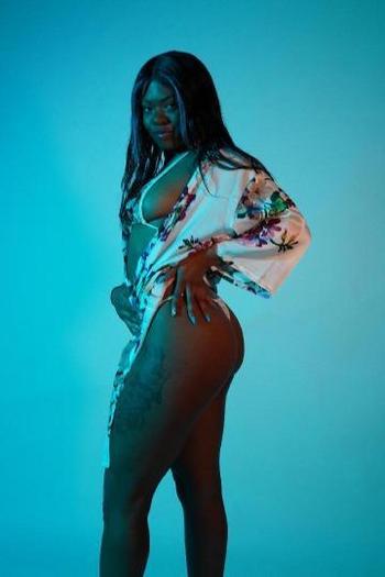 2064732784, female escort, Salem
